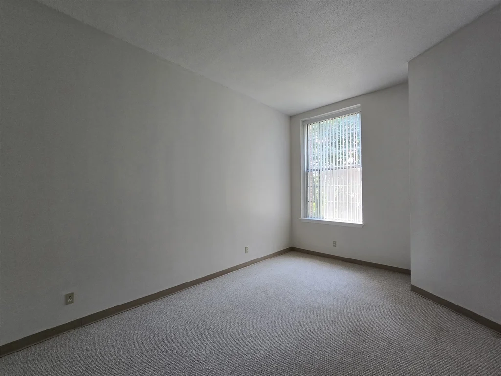 1 bed, 1 bath apartment for rent at 130 Beach St Unit 208, Quincy — photo 7 of 22