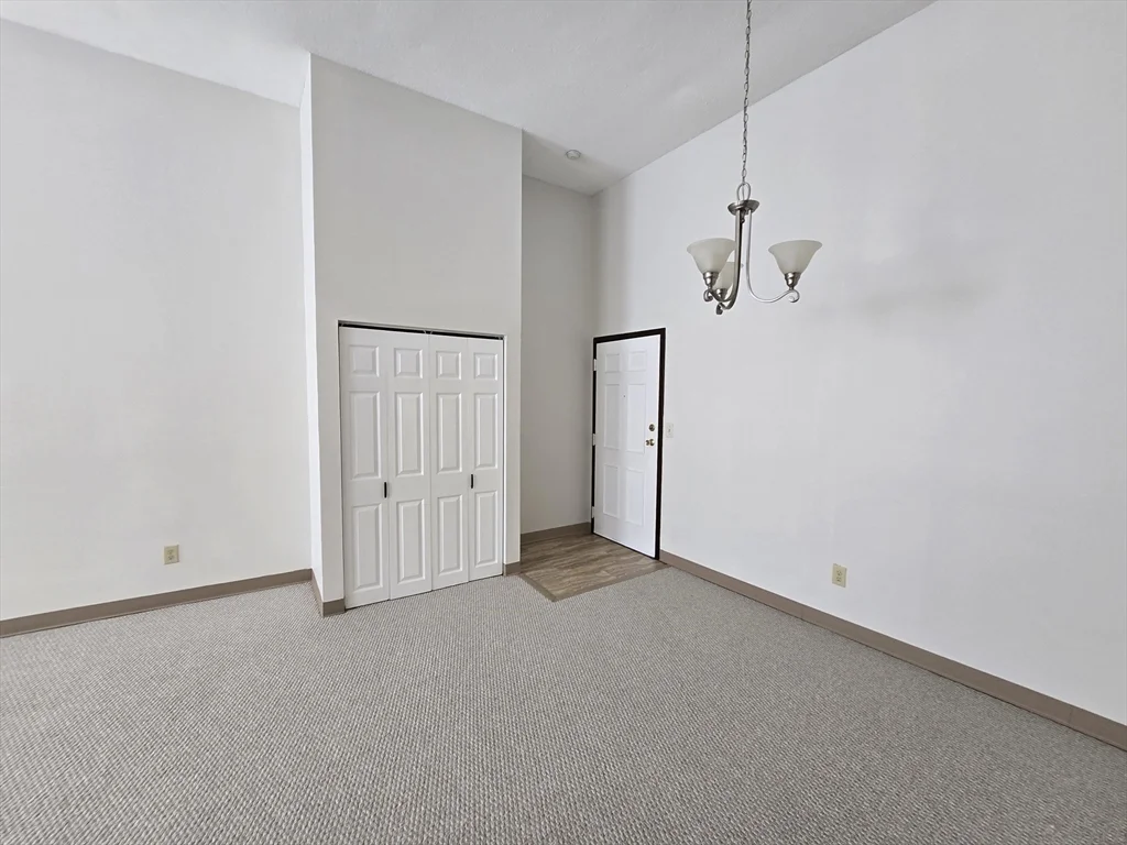 2 bed, 2 bath apartment for rent at 130 Beach St Unit 212, Quincy — photo 6 of 22