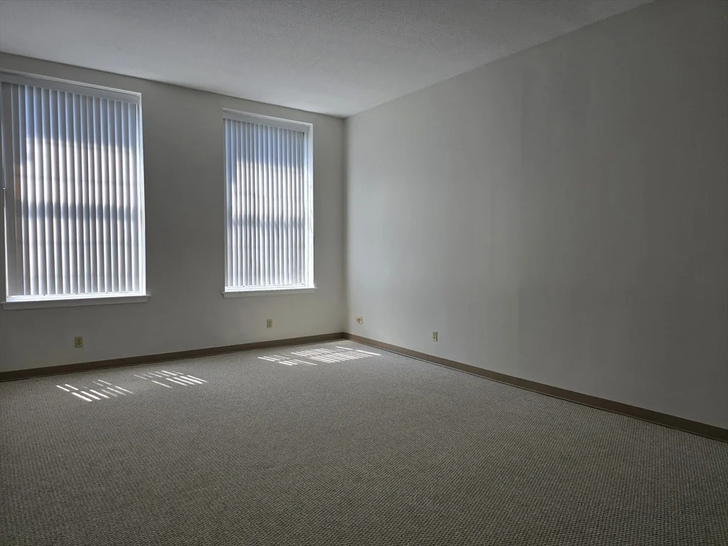 2 bed, 2 bath apartment for rent at 130 Beach St Unit 212, Quincy — photo 5 of 22