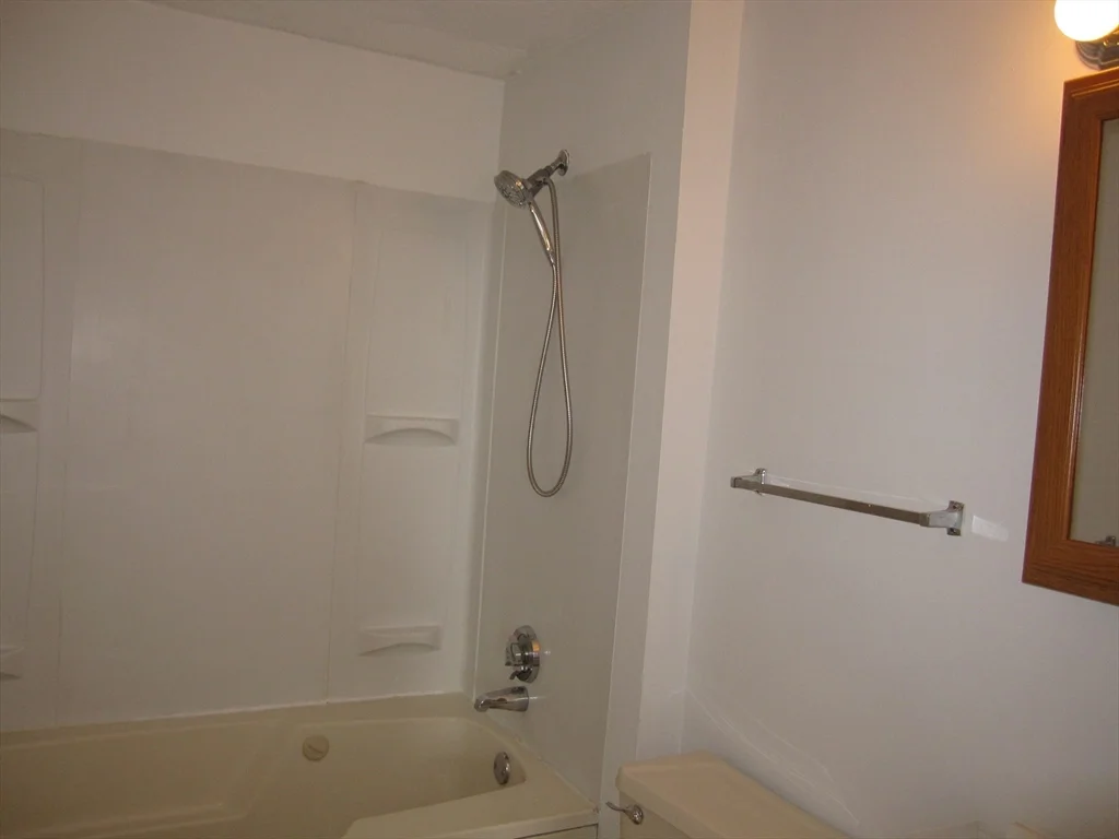 2 bed, 2 bath apartment for rent at 130 Beach St Unit 212, Quincy — photo 13 of 22