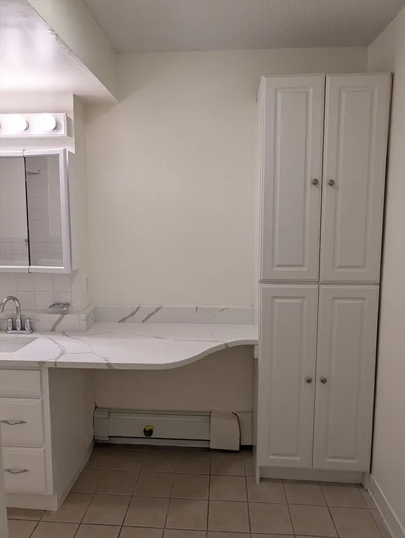 1 bed, 1 bath apartment for rent at 130 Bowdoin St Unit 509, Beacon Hill — photo 25 of 33