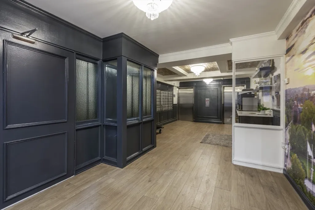 1 bed, 1 bath apartment for rent at 130 Bowdoin St Unit 509, Beacon Hill — photo 16 of 33