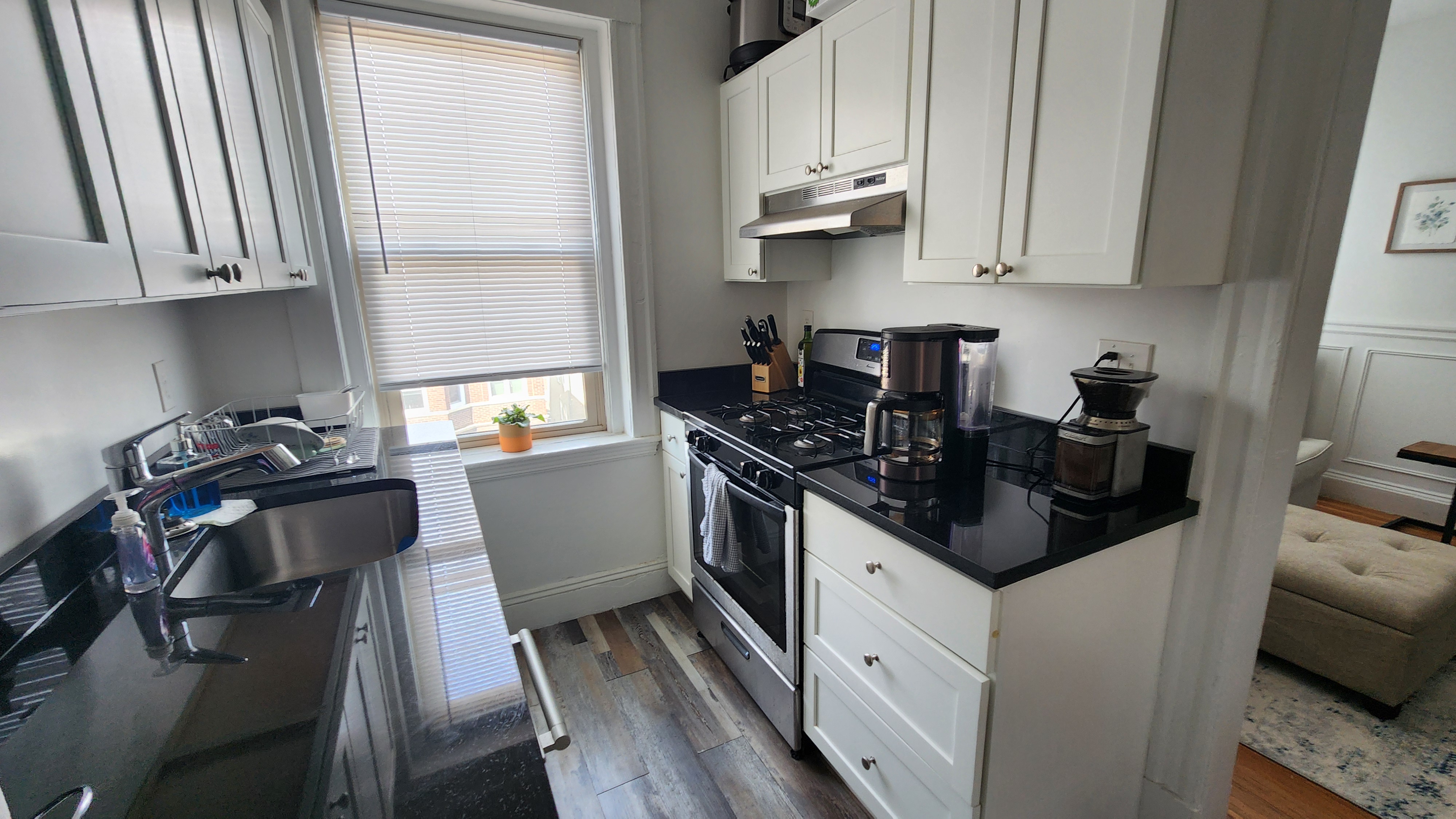 1.5 bed, 1 bath apartment for rent at 130 Brainerd Rd Unit 15, Allston — photo 2 of 19