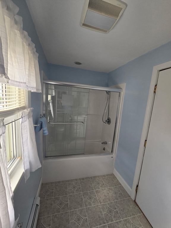 2 bed, 1 bath apartment for rent at 130 Charles St, Houghs Neck — photo 4 of 8
