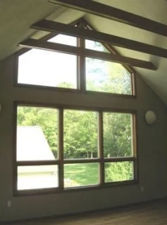 5 bed, 4+ bath apartment for rent at 130 East Emerson, Lexington — photo 16 of 23