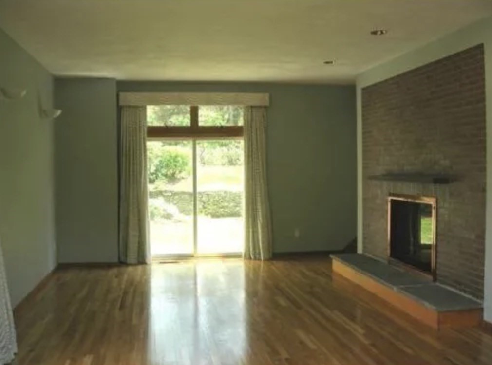 5 bed, 4+ bath apartment for rent at 130 East Emerson, Lexington — photo 11 of 23