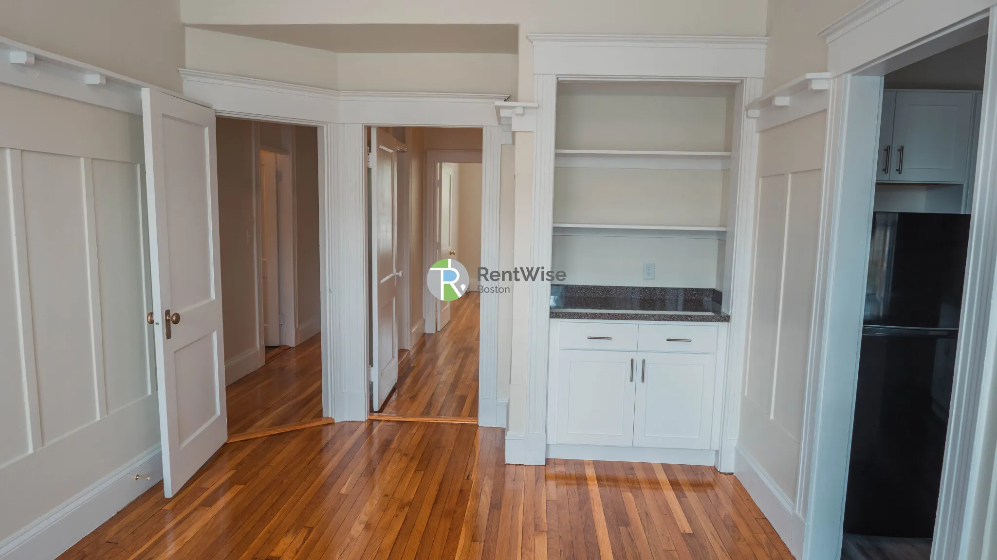 3 bed, 1 bath apartment for rent at 130 Englewood Ave Unit 3, Brighton — photo 1 of 7