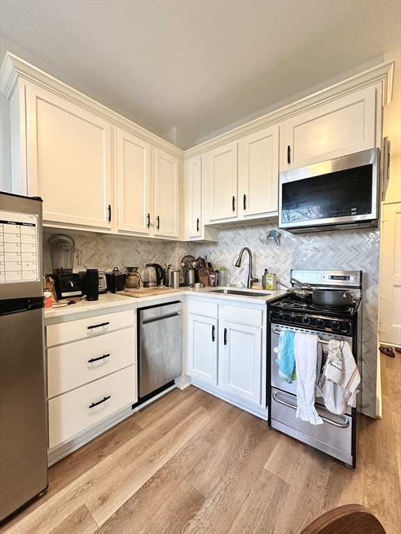 1 bed, 1 bath apartment for rent at 130 Fuller St Unit 6, Coolidge Corner — photo 2 of 9