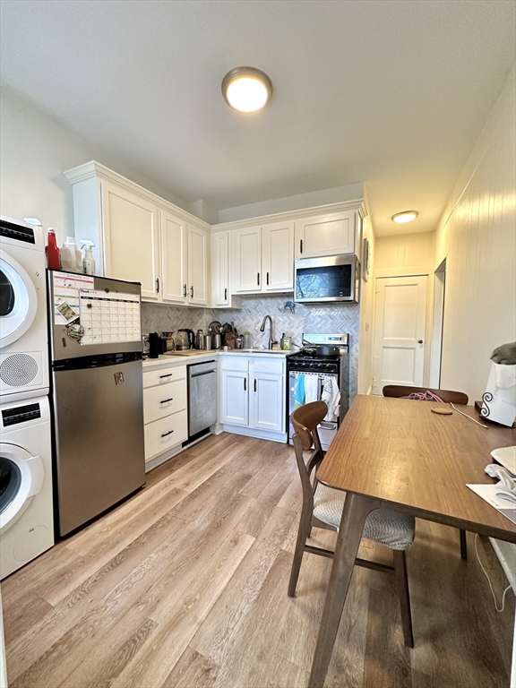 1 bed, 1 bath apartment for rent at 130 Fuller St Unit 6, Coolidge Corner