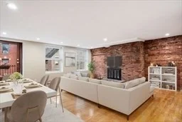 1 bed, 1 bath apartment for rent at 130 Fulton St Unit 16, Waterfront — photo 2 of 22