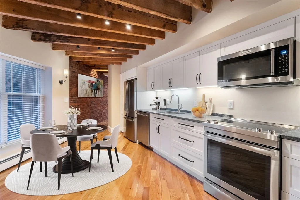 1 bed, 1 bath apartment for rent at 130 Fulton St Unit 16, Waterfront — photo 8 of 22