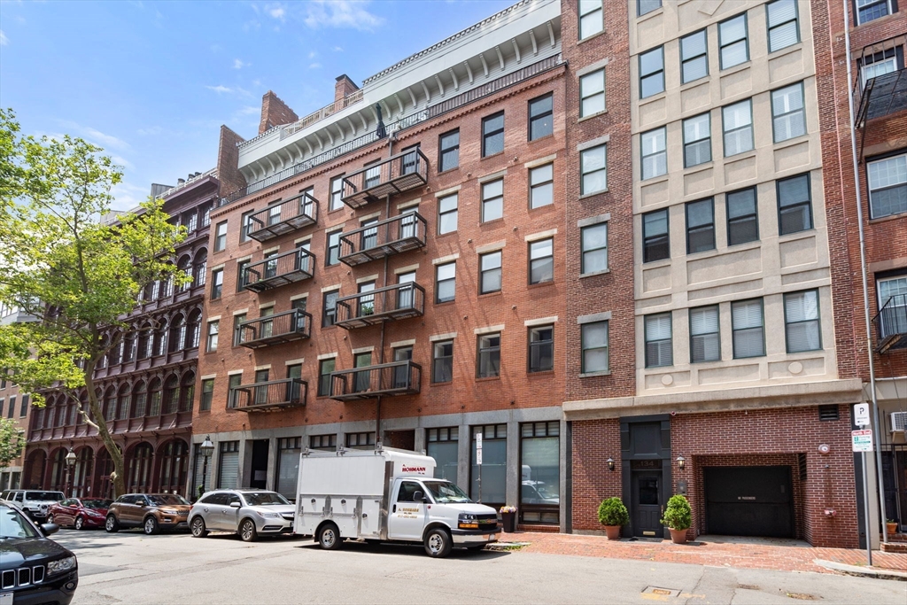 1 bed, 1 bath apartment for rent at 130 Fulton St Unit 19, Waterfront — photo 14 of 15