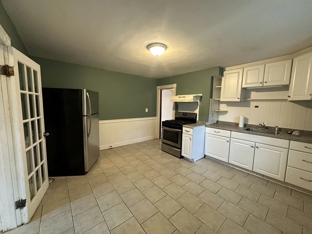 2 bed, 1 bath apartment for rent at 130 Glendale Rd Unit 130, Quincy Center — photo 2 of 8