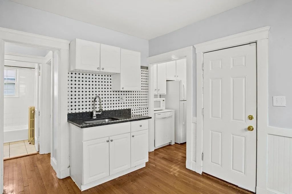 2 bed, 1 bath apartment for rent at 130 Grove St Unit 1, Boston — photo 12 of 25
