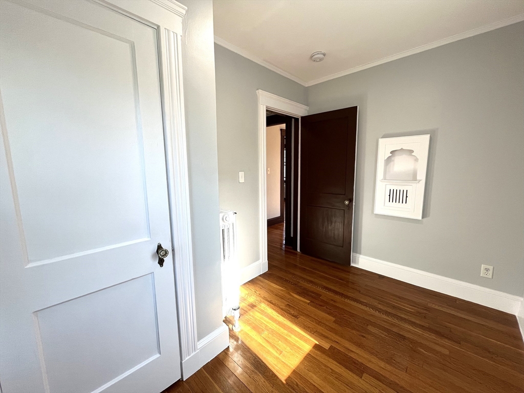 3 bed, 1 bath apartment for rent at 130 Grove St Unit 2, West Roxbury — photo 12 of 27