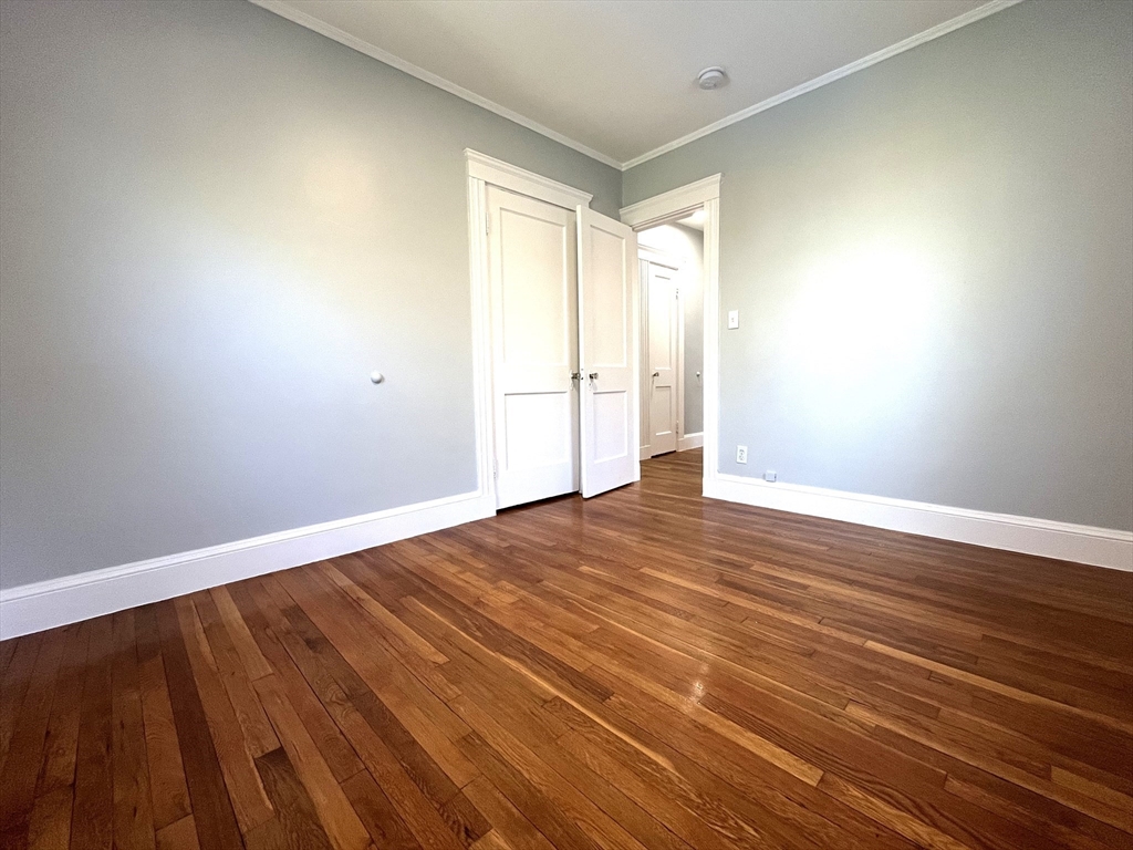 3 bed, 1 bath apartment for rent at 130 Grove St Unit 2, West Roxbury — photo 19 of 27