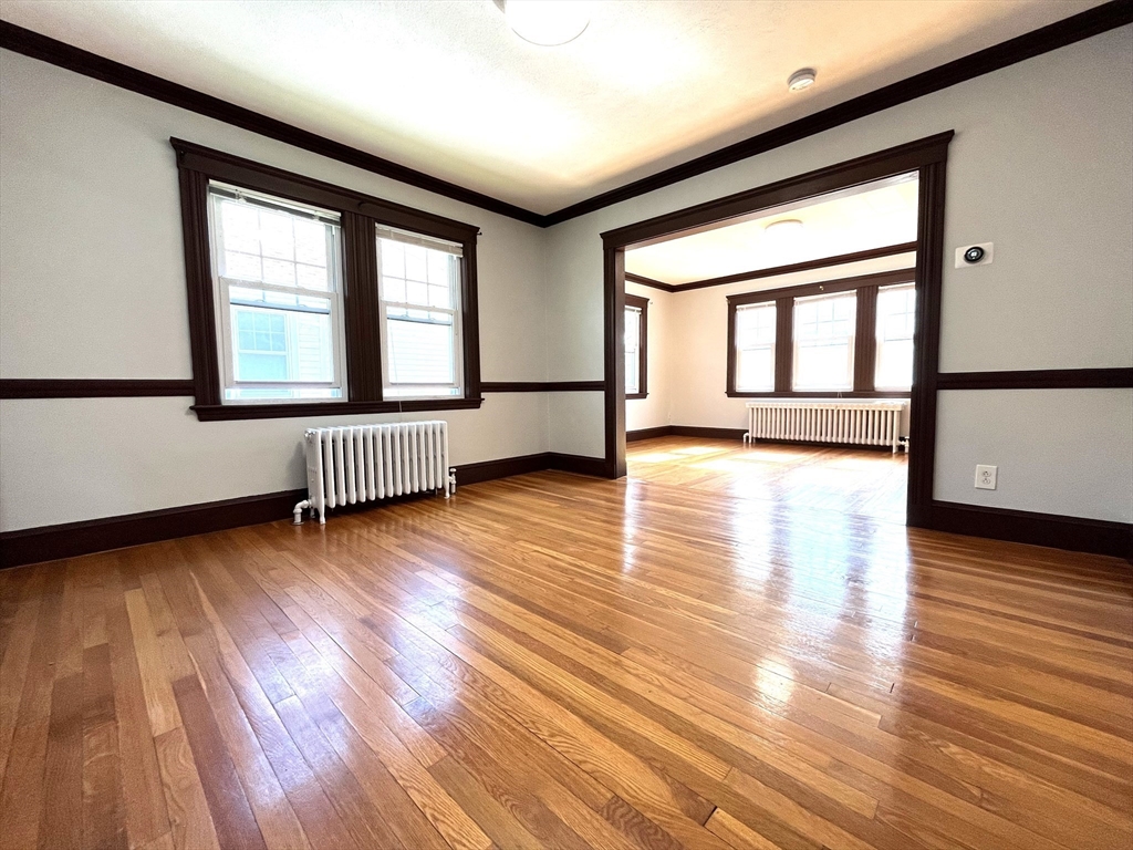 3 bed, 1 bath apartment for rent at 130 Grove St Unit 2, West Roxbury — photo 6 of 27