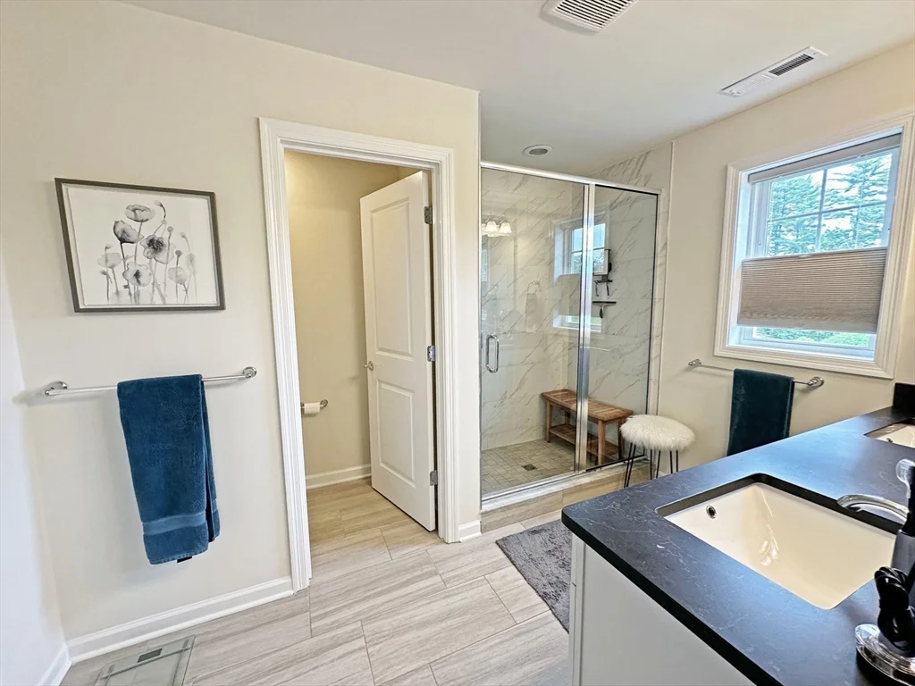 3 bed, 2 bath apartment for rent at 130 Heron Ln Unit 130, Sudbury — photo 17 of 27