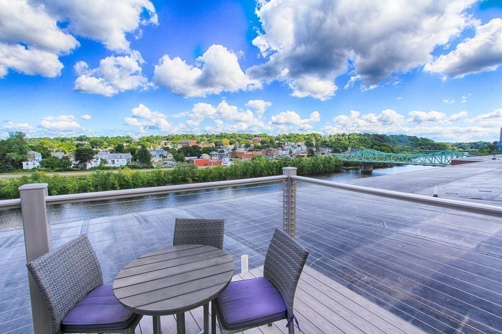 1 bed, 1 bath apartment for rent at 130 John St Unit 243, Lowell — photo 10 of 24