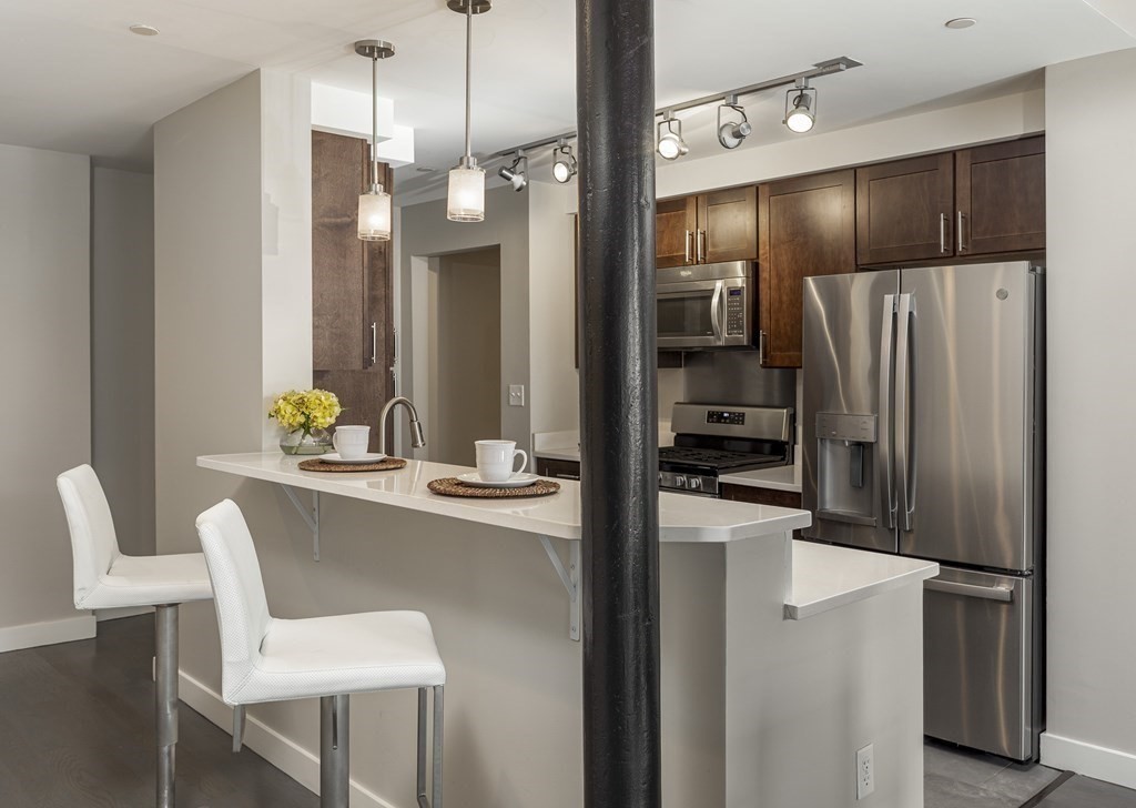 1 bed, 1 bath apartment for rent at 130 John St Unit 243, Lowell — photo 3 of 24