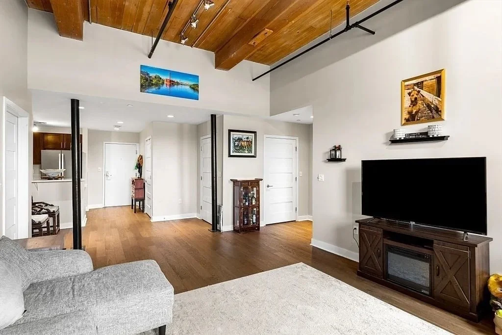 2 bed, 2 bath apartment for rent at 130 John St Unit 459, Downtown — photo 11 of 42