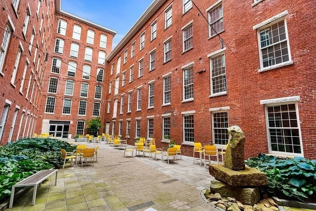 2 bed, 2 bath apartment for rent at 130 John St Unit 459, Downtown — photo 29 of 42