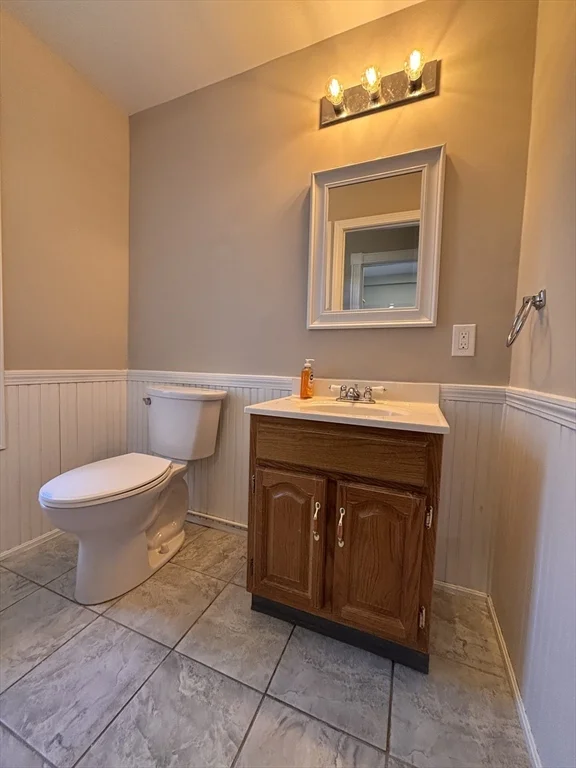 4 bed, 2 bath apartment for rent at 130 Linden Ave Unit 130, Malden — photo 7 of 19