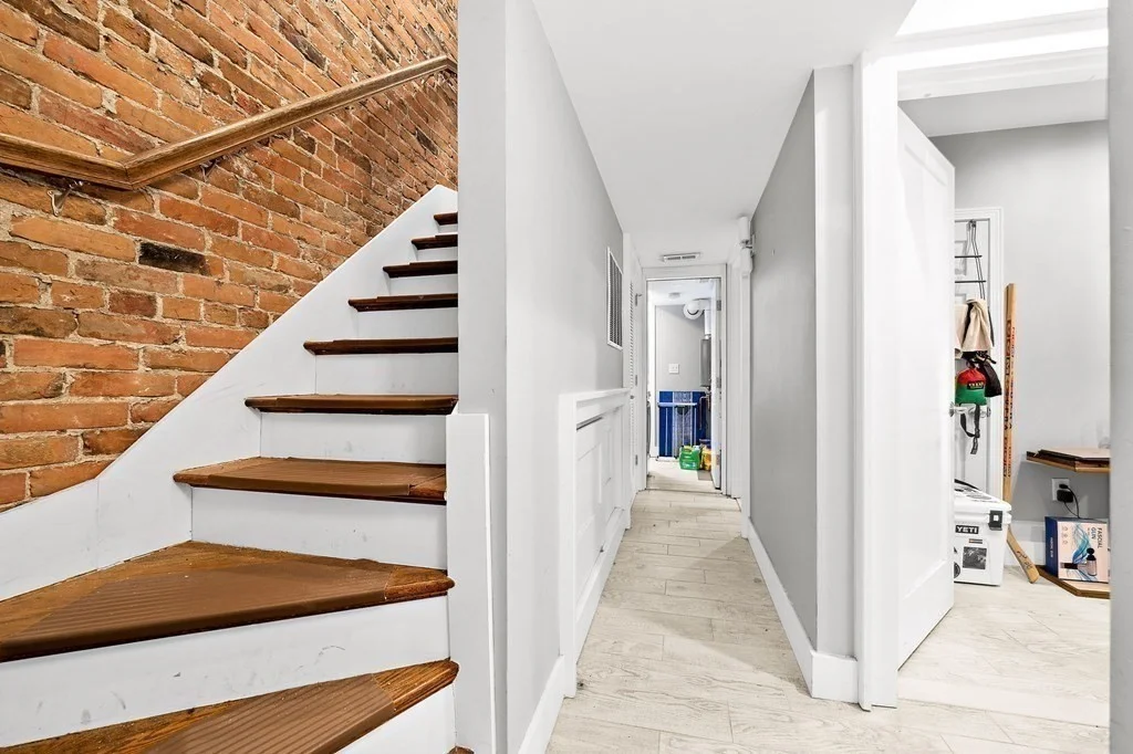 4 bed, 2 bath apartment for rent at 130 M St Unit 1, South Boston — photo 7 of 14