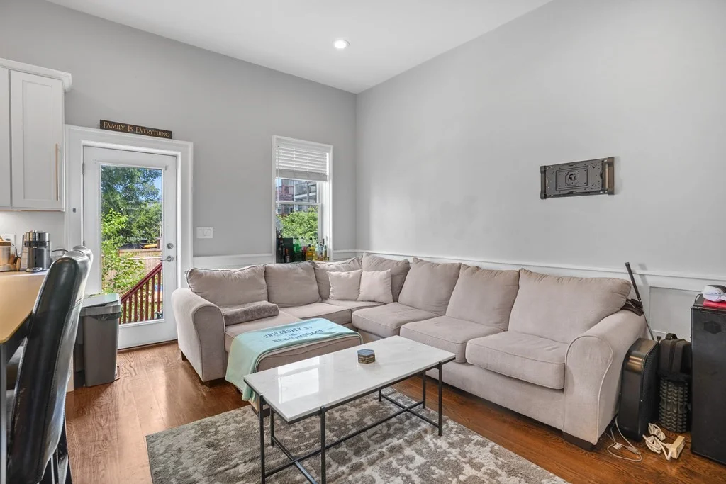 4 bed, 2 bath apartment for rent at 130 M St Unit 1, South Boston — photo 3 of 14