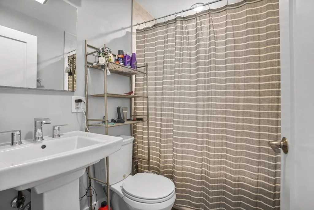 4 bed, 2 bath apartment for rent at 130 M St Unit 1, South Boston — photo 6 of 14