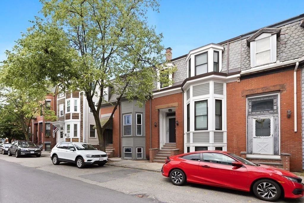 4 bed, 2 bath apartment for rent at 130 M St Unit 1, South Boston — photo 14 of 14