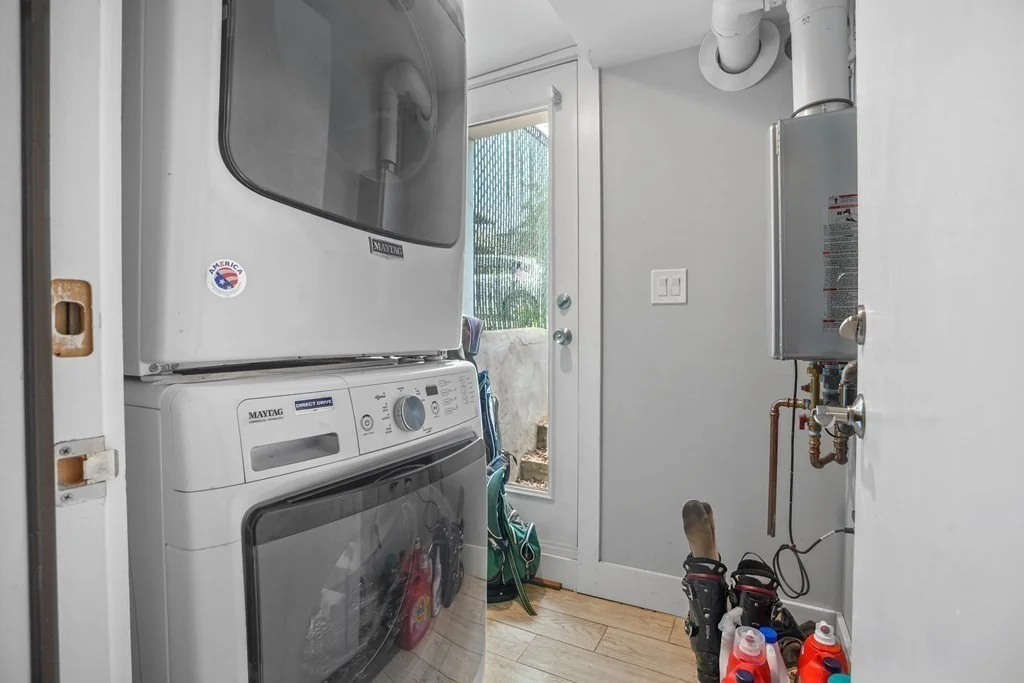4 bed, 2 bath apartment for rent at 130 M St Unit 1, South Boston — photo 13 of 14