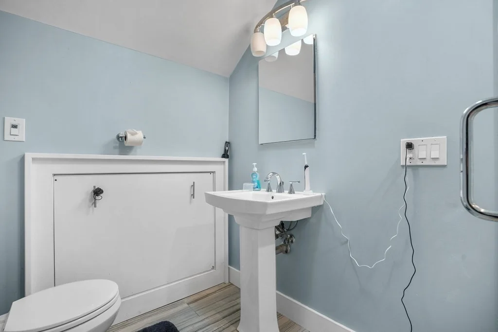 4 bed, 2 bath apartment for rent at 130 M St Unit 1, South Boston — photo 12 of 14