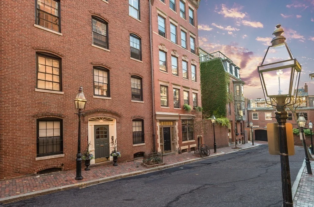 1 bed, 1 bath apartment for rent at 130 Myrtle St Unit 5, Beacon Hill — photo 2 of 6