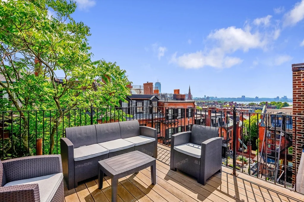 2 bed, 2 bath apartment for rent at 130 Myrtle St Unit PH, Beacon Hill — photo 11 of 13
