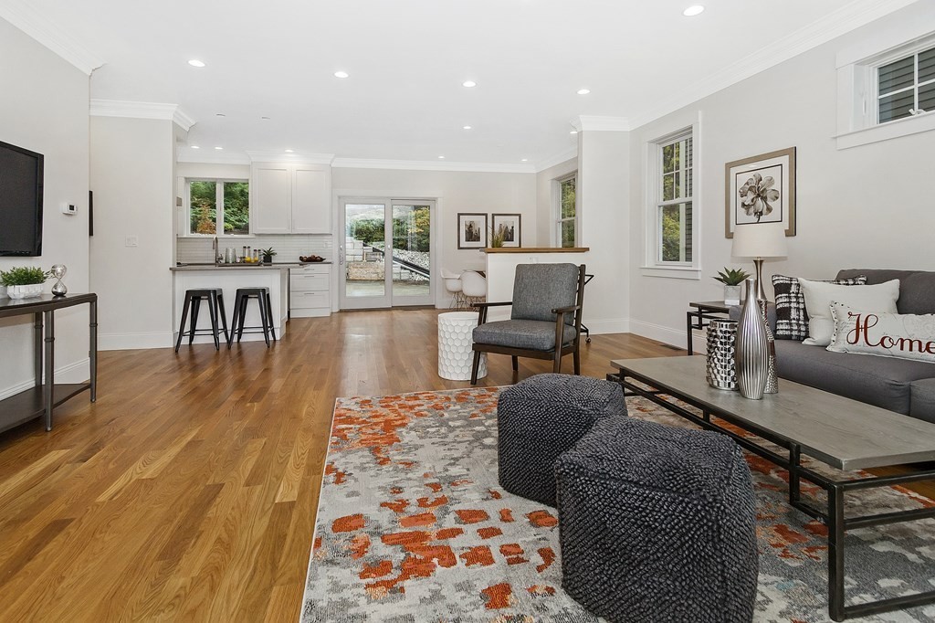 3 bed, 2 bath apartment for rent at 130 Newton Unit 130, Brighton — photo 4 of 17
