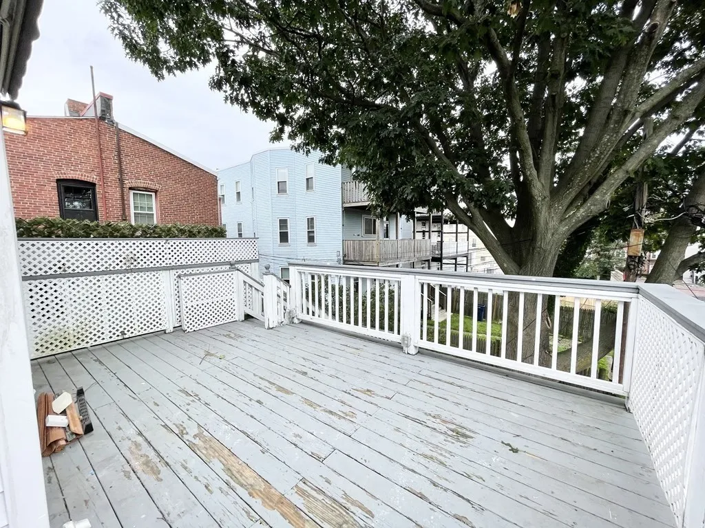 5 bed, 2 bath apartment for rent at 130 P Unit 2, Boston — photo 22 of 23