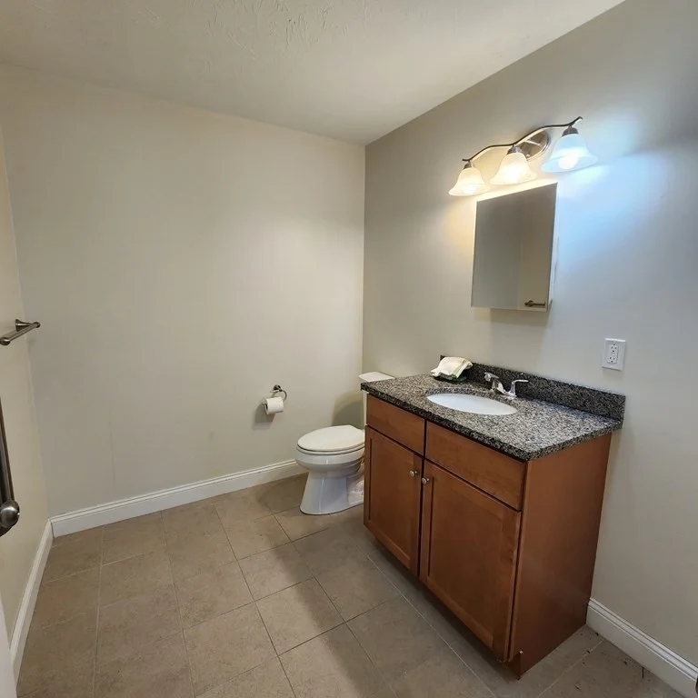 2 bed, 1 bath apartment for rent at 130 Spring St Unit 202, Mansfield — photo 9 of 23