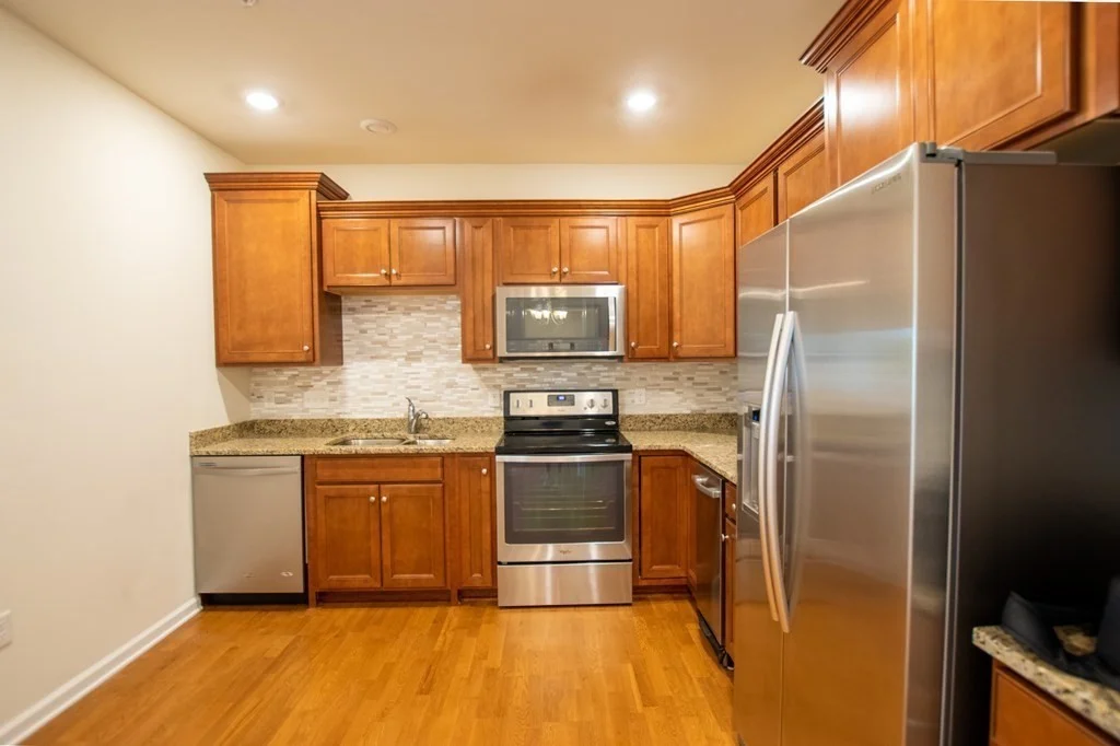3 bed, 2 bath apartment for rent at 130 Trotter Rd Unit 1306, Weymouth — photo 3 of 24