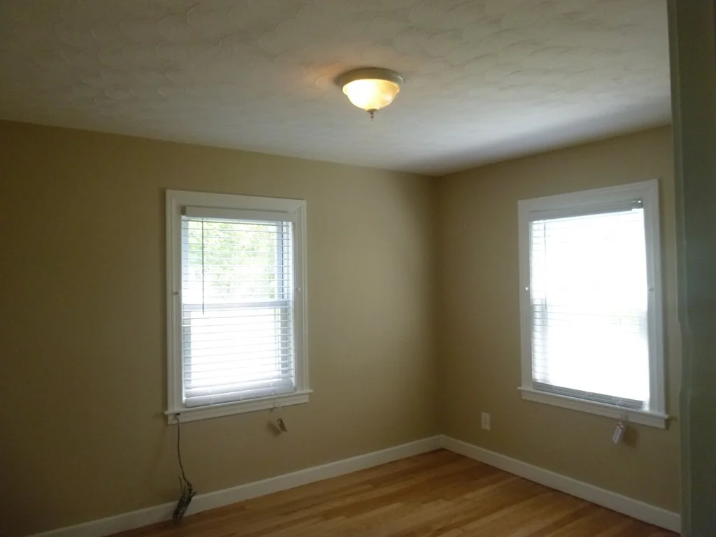 2 bed, 1 bath apartment for rent at 130 Uncatena Ave Unit 1, Worcester — photo 7 of 11