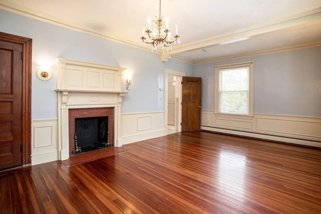 2 bed, 1 bath apartment for rent at 130 Underwood St Unit 1, Fall River — photo 15 of 23