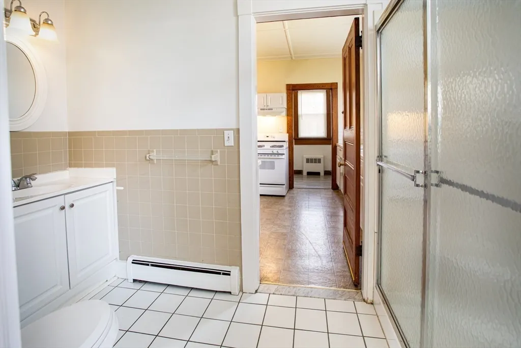 2 bed, 1 bath apartment for rent at 130 Underwood St Unit 1, Fall River — photo 14 of 23