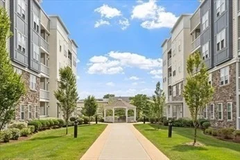 2 bed, 2 bath apartment for rent at 130 University Unit 1106, Westwood — photo 2 of 20