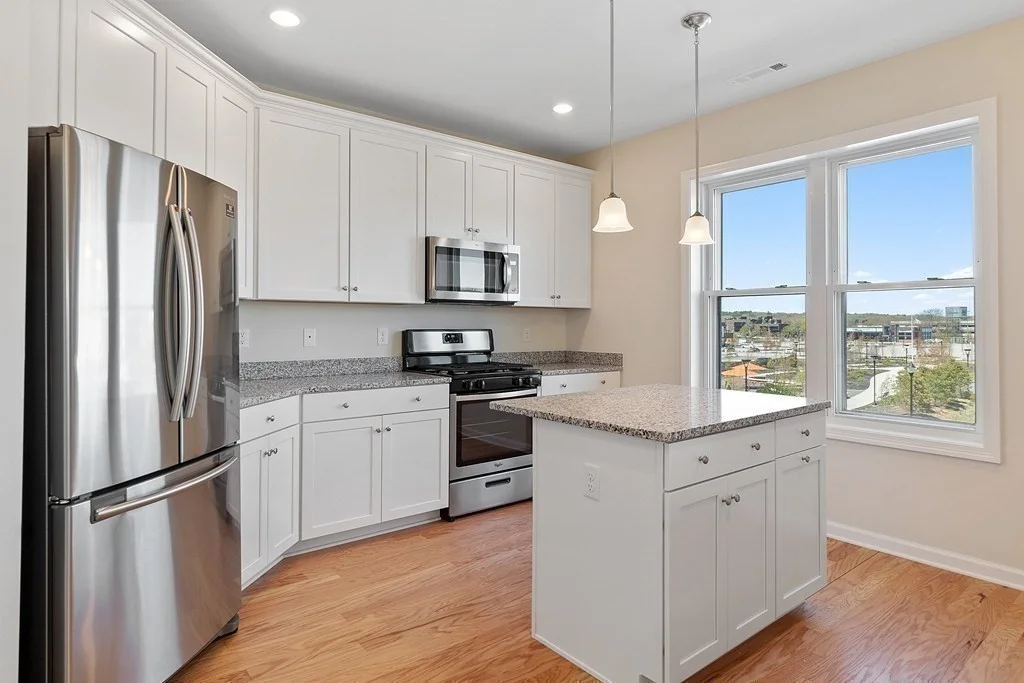 2 bed, 2 bath apartment for rent at 130 University Unit 1106, Westwood — photo 10 of 20