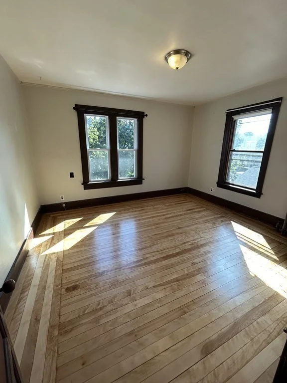 4 bed, 1 bath apartment for rent at 130 Vernon St Unit 1, Worcester — photo 17 of 20