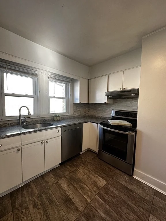 3 bed, 1 bath apartment for rent at 130 Walker Rd Unit 2, Swampscott — photo 2 of 28