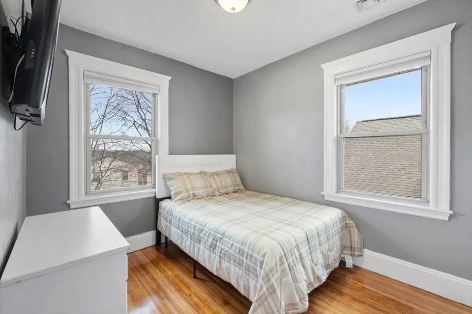3 bed, 1 bath apartment for rent at 130 Wellington Hill St Unit 2, Mattapan — photo 11 of 14