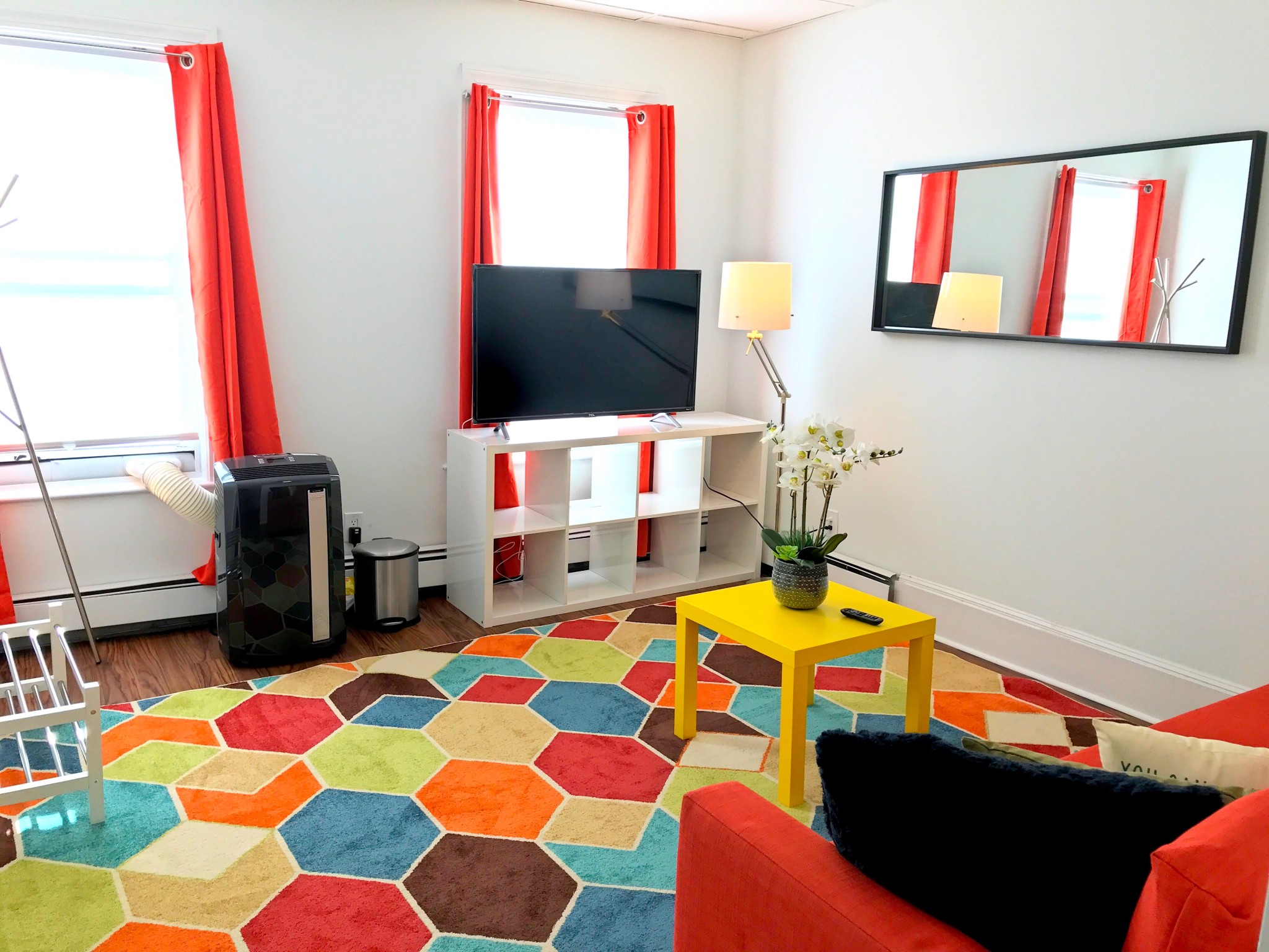 2 bed, 1 bath apartment for rent at 130 8th St Unit 2, South Boston — photo 6 of 18