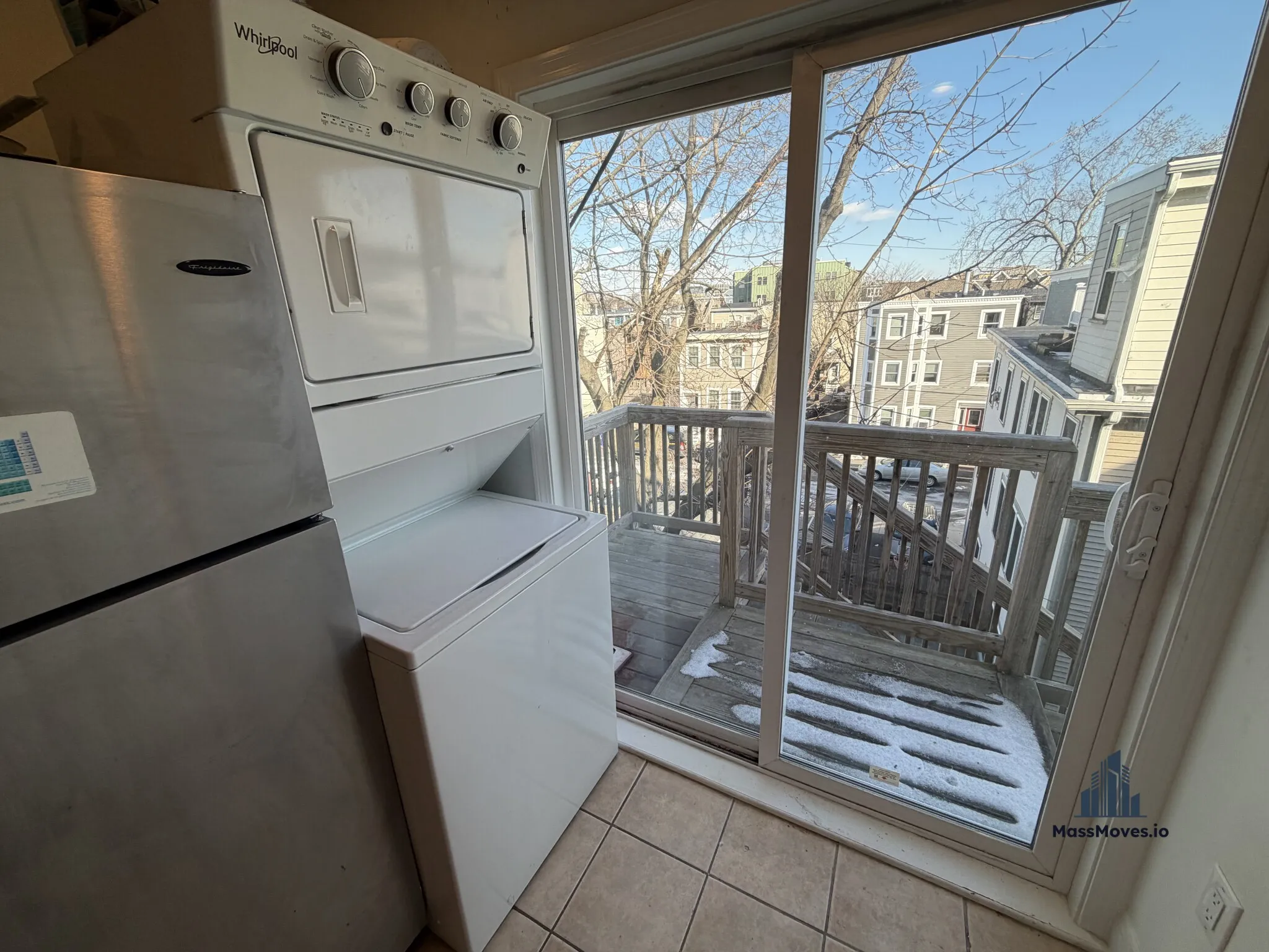 3 bed, 1 bath apartment for rent at 130 8th St Unit 3, South Boston — photo 18 of 33