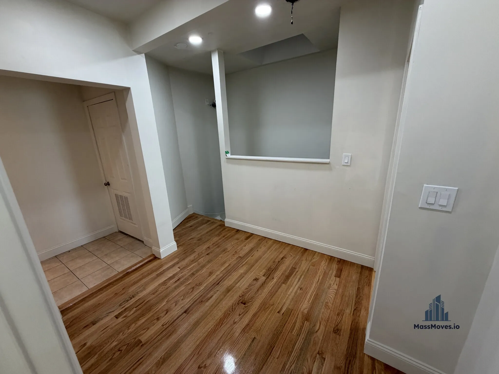 3 bed, 1 bath apartment for rent at 130 8th St Unit 3, South Boston — photo 14 of 33